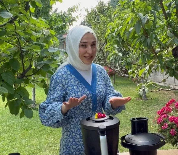 Hacer ÖZKUL BAYDAR, Thermomix danışmanı